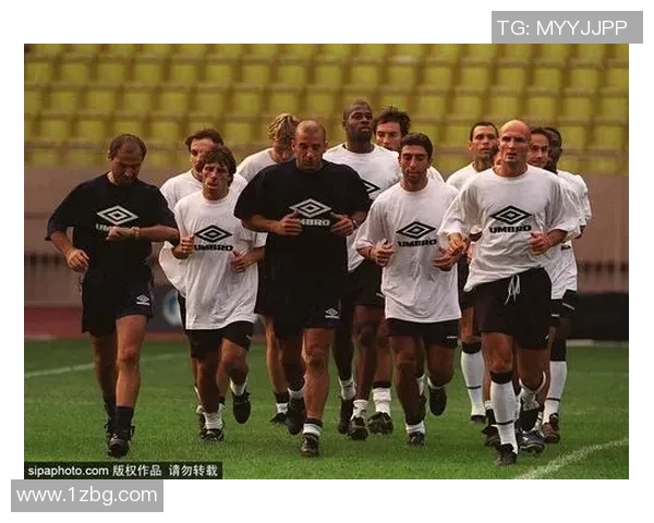 全球顶级球星亲笔签名足球珍藏品拍卖盛会 全球顶级球星亲笔签名足球珍藏品拍卖盛会